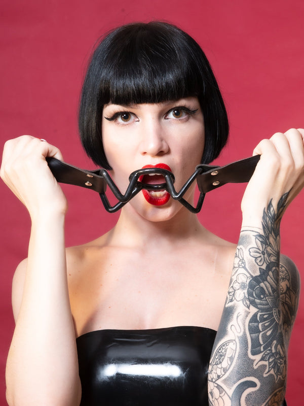 Black Steel Spider Gag