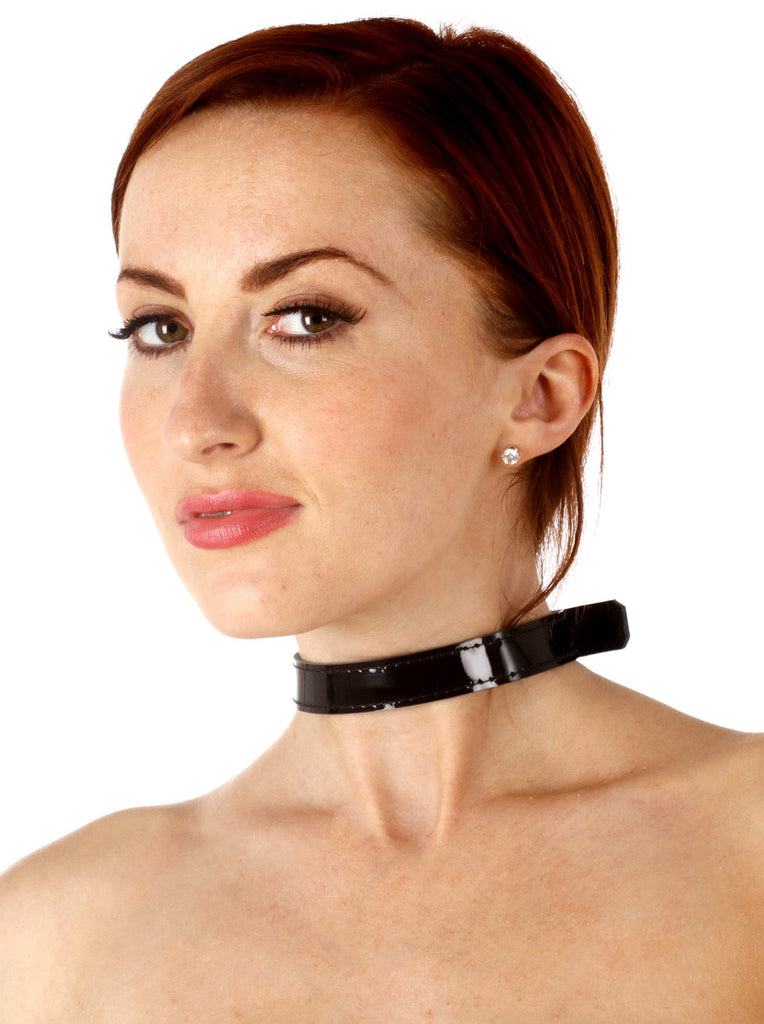 Skin Two UK Patent Leather Buckle Collar in Black Collar