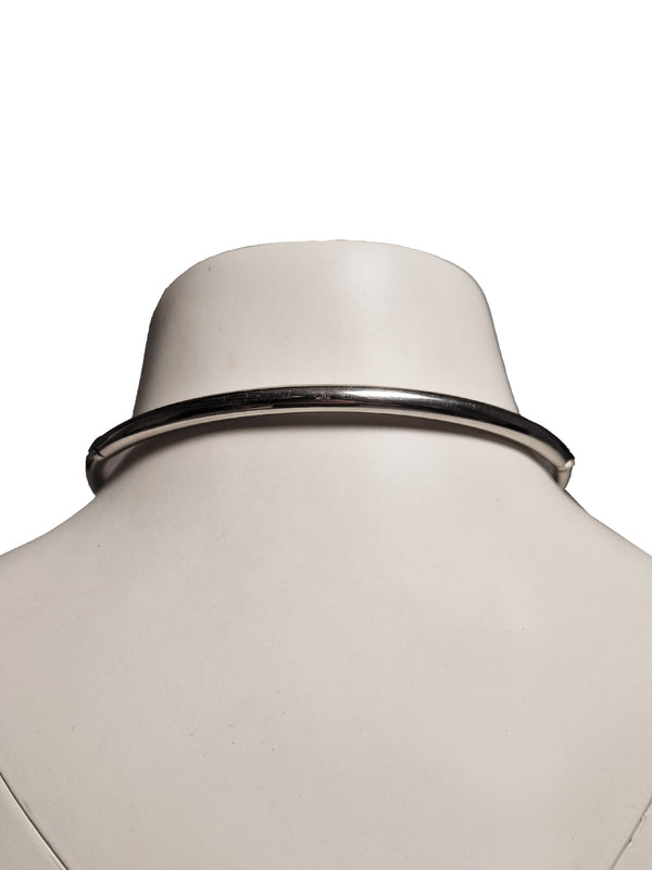 Fitted Smooth Steel Collar